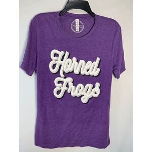 Kick Off Women's Horned Frogs Statement Shirt Short Sleeve Purple Medium